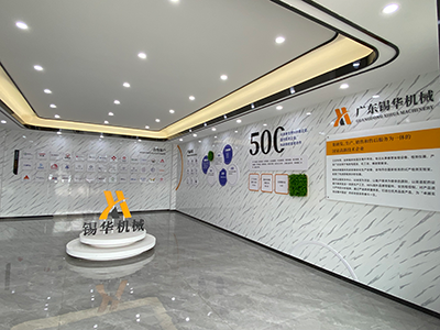 解析流延与压延工艺在塑料薄膜生产中的差异